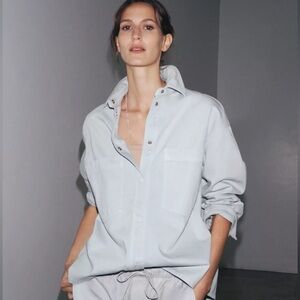 NWT Zara Overshirt 100% cotton Light Blue Button-Up Cuffs Shirt Jackets Size M